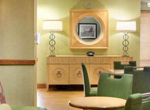 Hampton Inn By Hilton Harrisonburg image 14