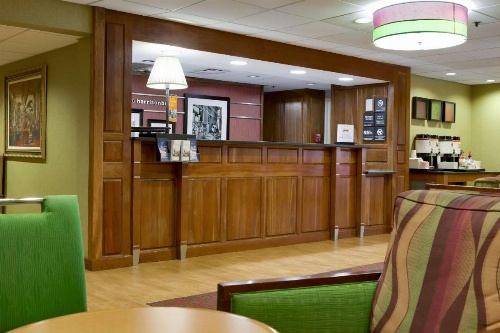 Hampton Inn By Hilton Harrisonburg image 15